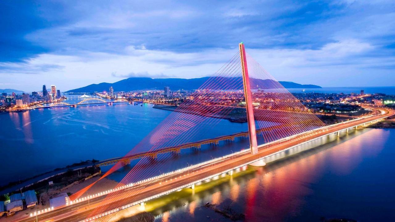 Crown Hotel Da Nang Dış mekan fotoğraf